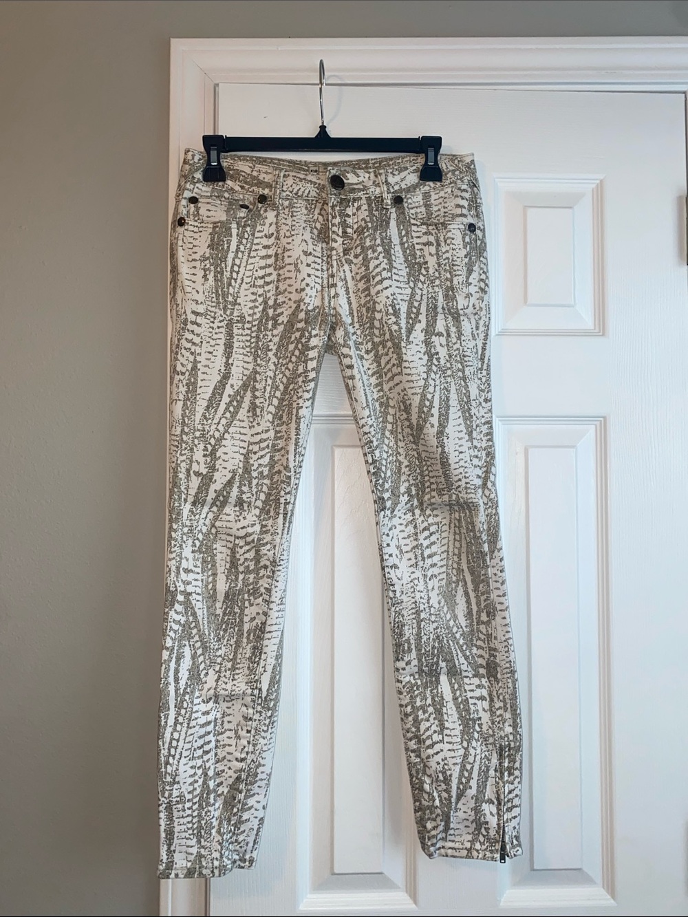 Free People Printed Slim Ankle Pants in Cream and Taupe